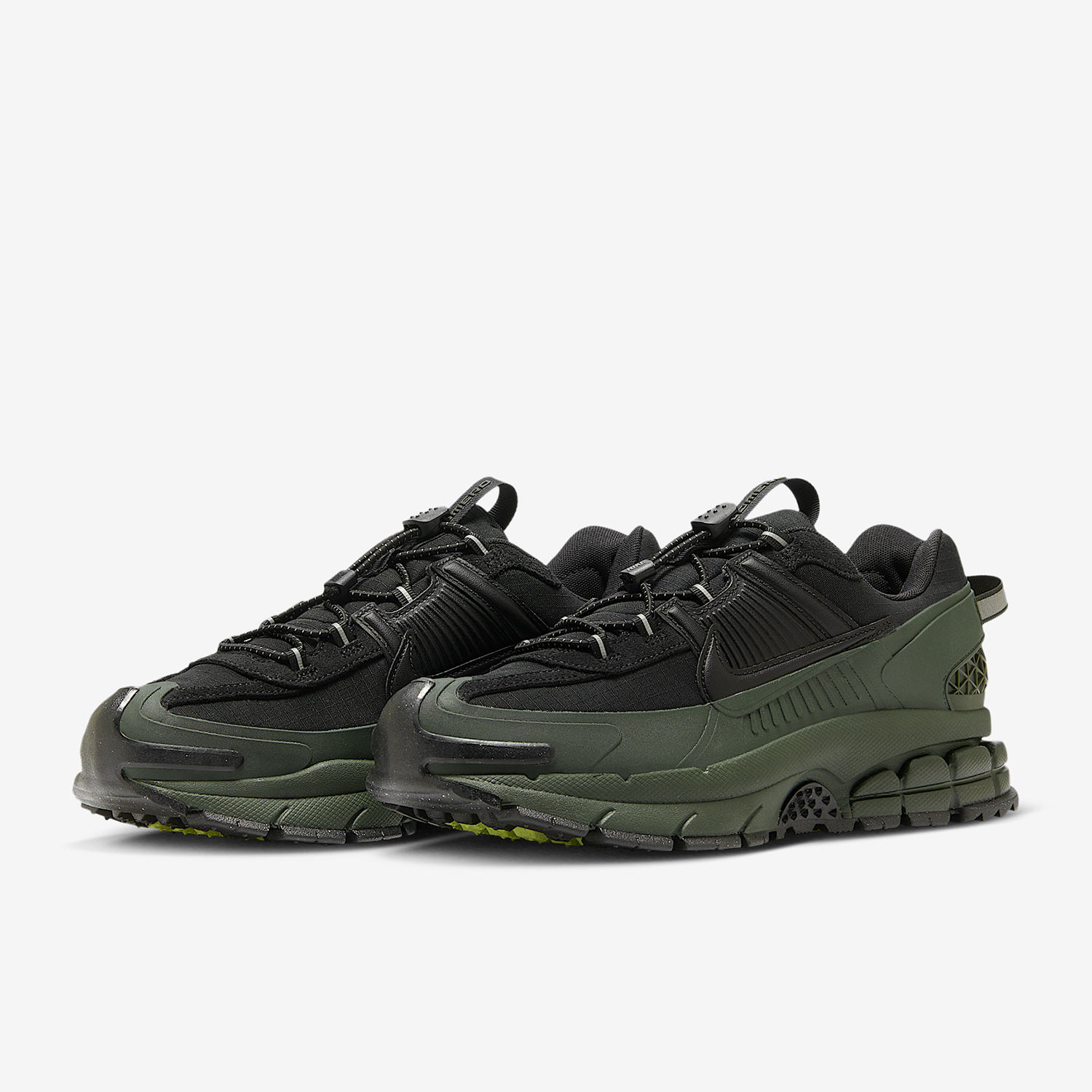 Men'S Shoes In Nike - Nike Authentic Zoom Vomero Roam Men's