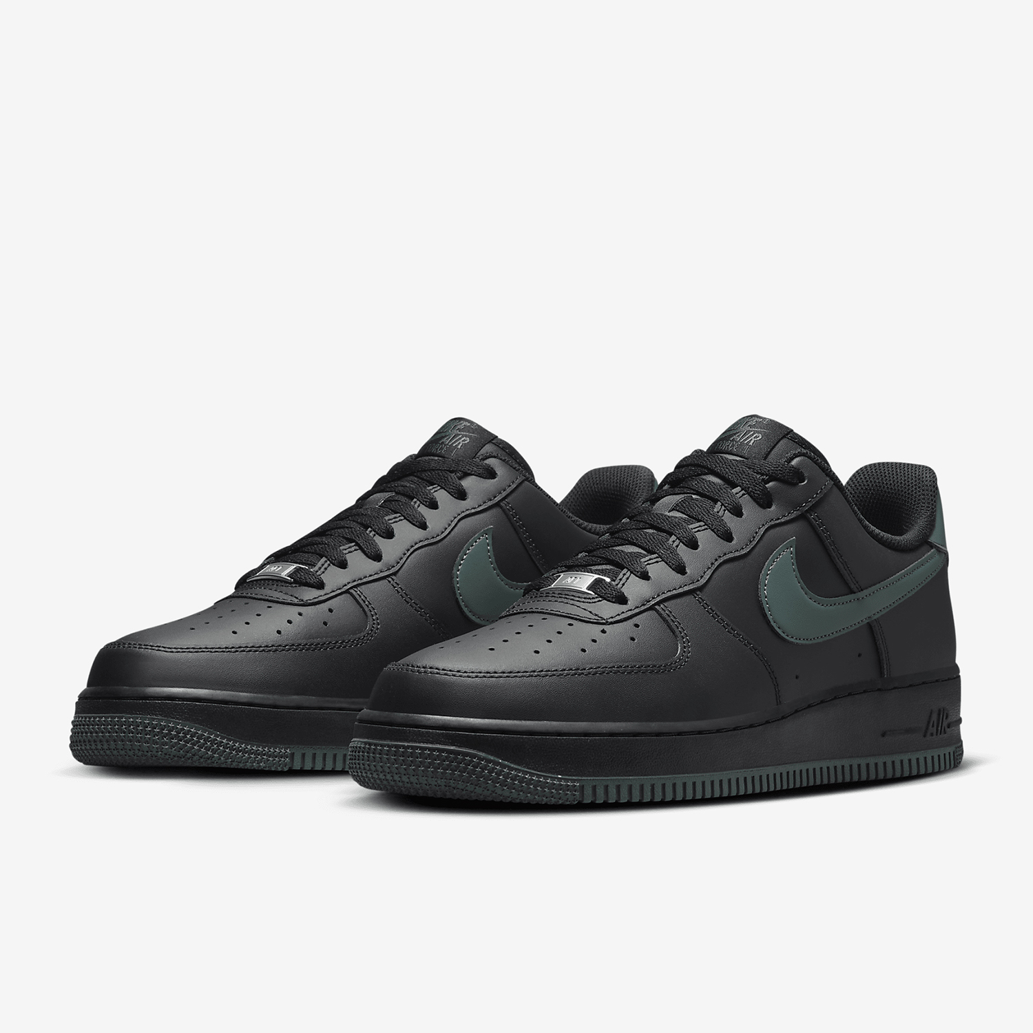Nike Genuine Air Force 1 07 Me - Men Shoes On Sale Nike avis et prix